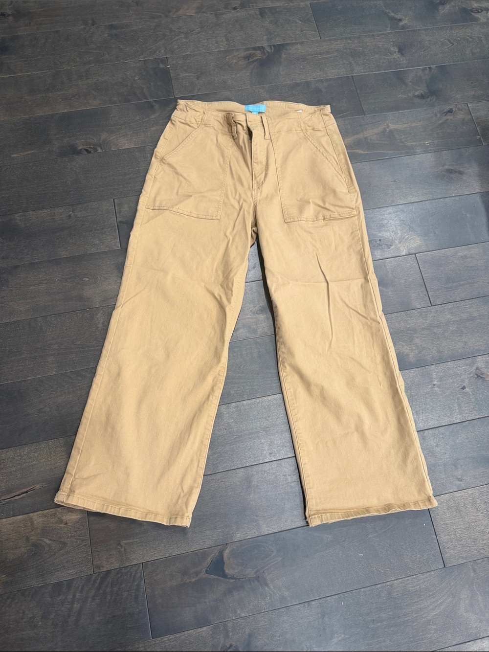 Draper James Wide-Leg Utility Pants in Tan